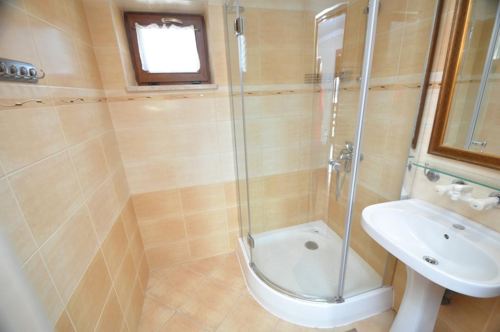 Pensjonat Relax Mikołajki Habitación foto